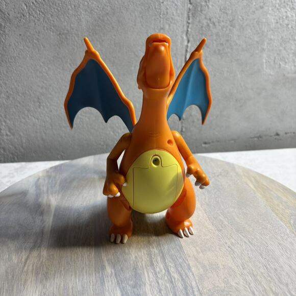 Flame & Flight Deluxe Charizard Pokemon 8" Figure 2022 Jazwares Works - Picture 3 of 7